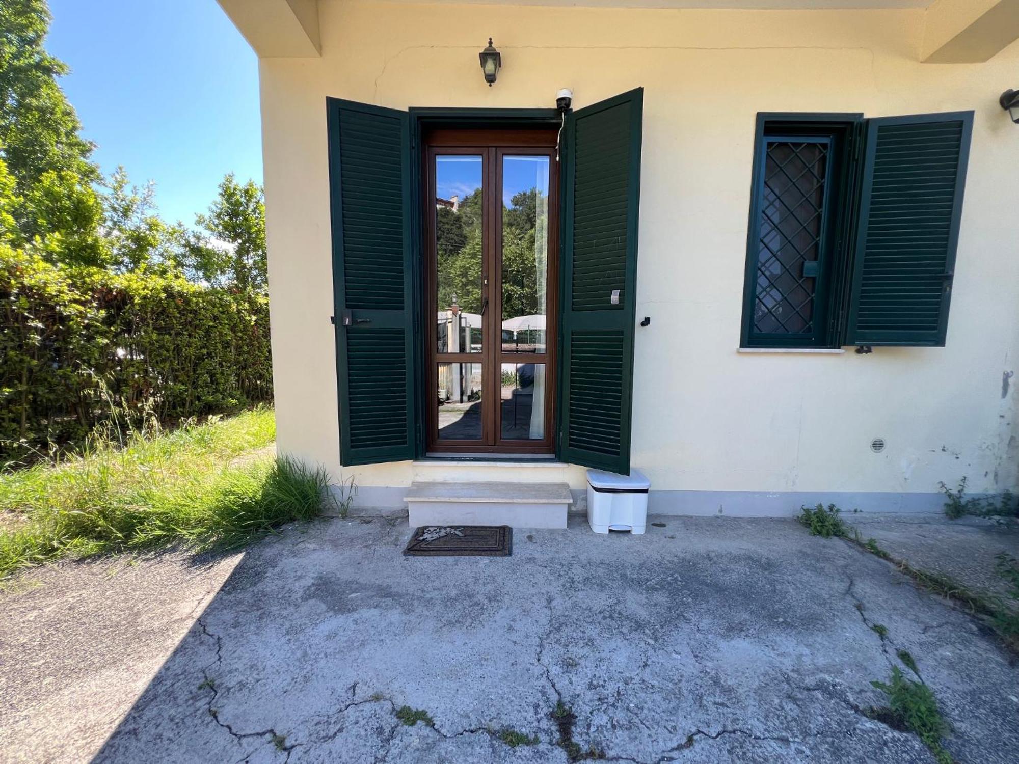 -5 Min From Bus Stop-Free Parking Bagian luar foto