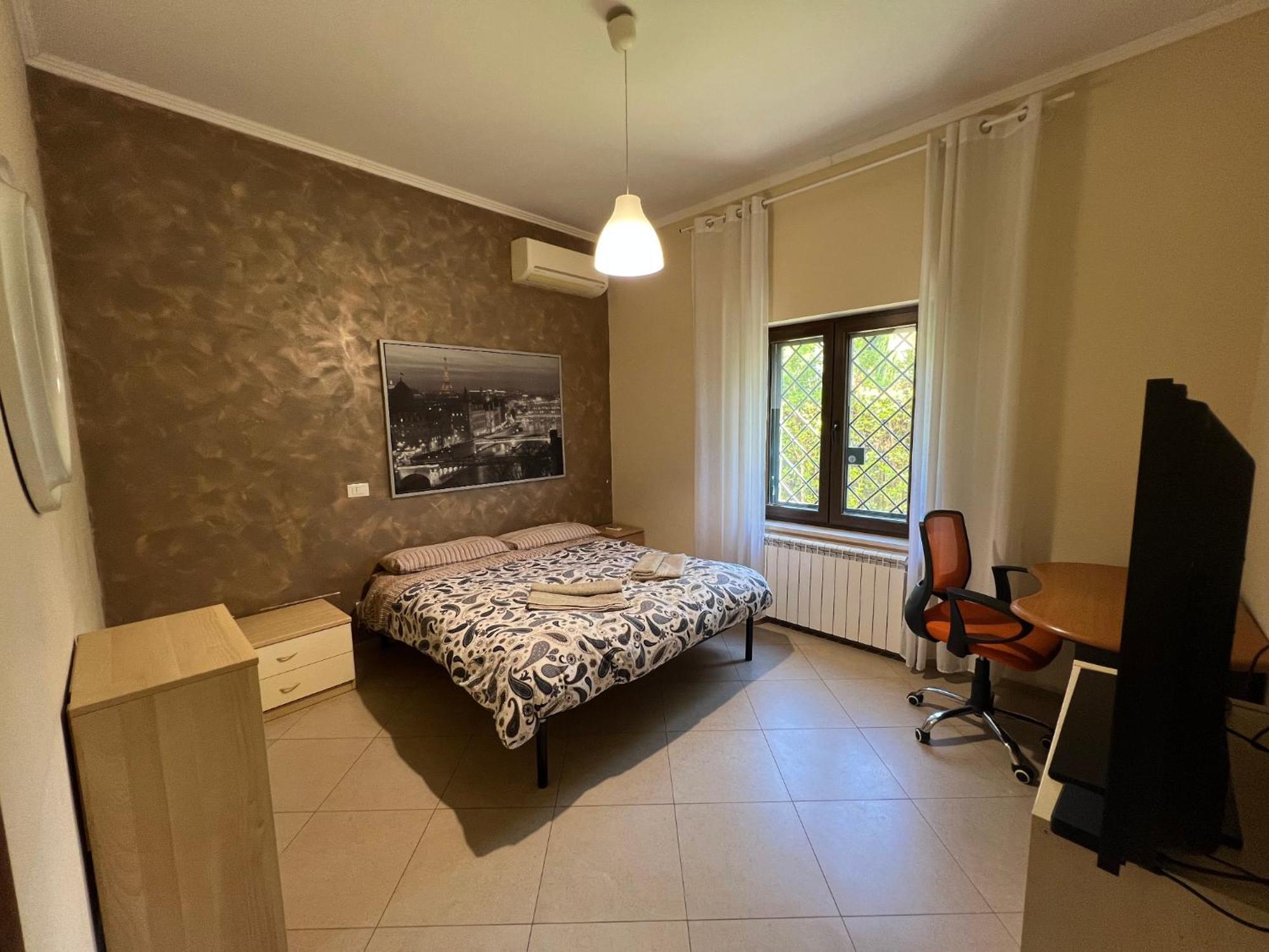 -5 Min From Bus Stop-Free Parking Bagian luar foto
